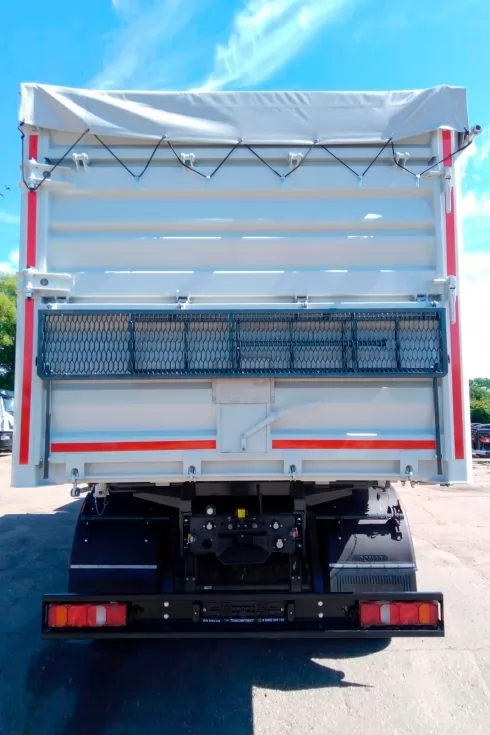 Виготовлено черговий зерновоз AGRiLine-35 на базі новій моделі вантажного шасі, фото 8