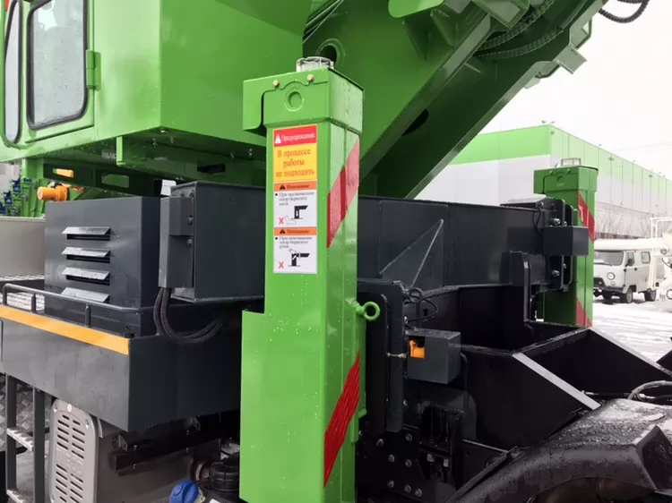 Південнокорейські автовишки Hansin із робочою висотою 35 м вирушили до свого покупця у Рівному, фото 10