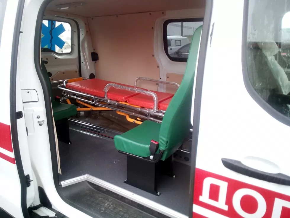 Французька легкова автотехніка рятуватиме життя, фото 7