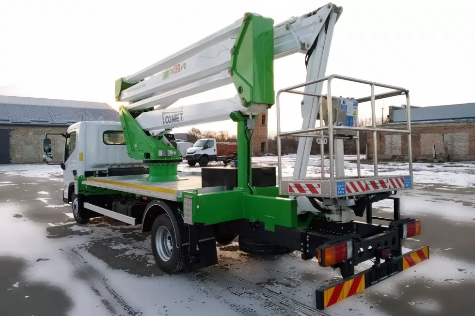 Вантажне шасі Hyundai EX8 - нова модель базового шасі для монтажу автовишок Comet, фото 20