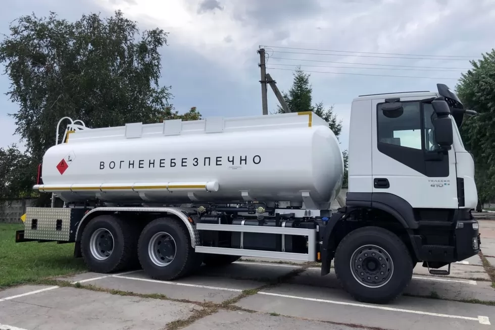 Техкомплект виготовив нову автоцистерну з об`ємом 15 м <sup loading=