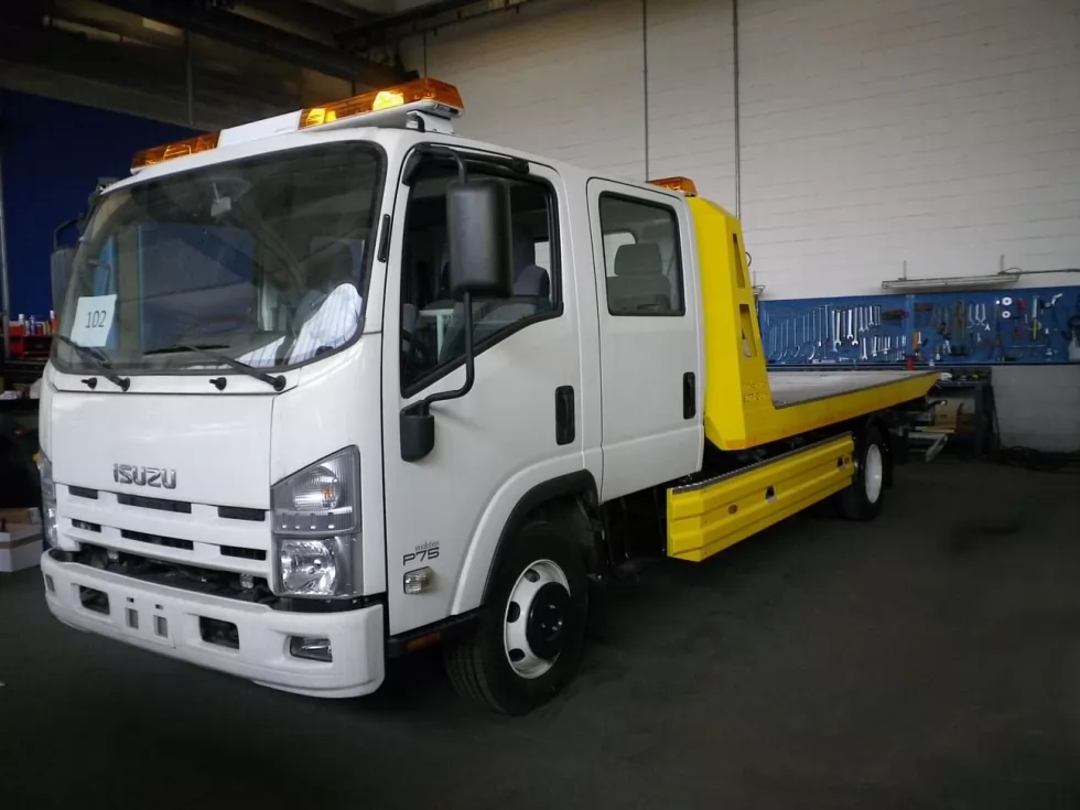 В Україні продаватимуться італійські евакуатори BOTTI, фото 37