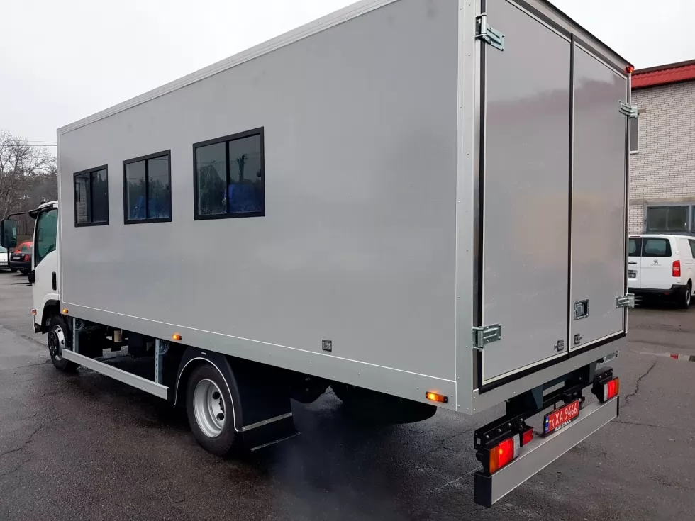 Виготовлено новий вахтовий автобус на базі ISUZU, фото 16