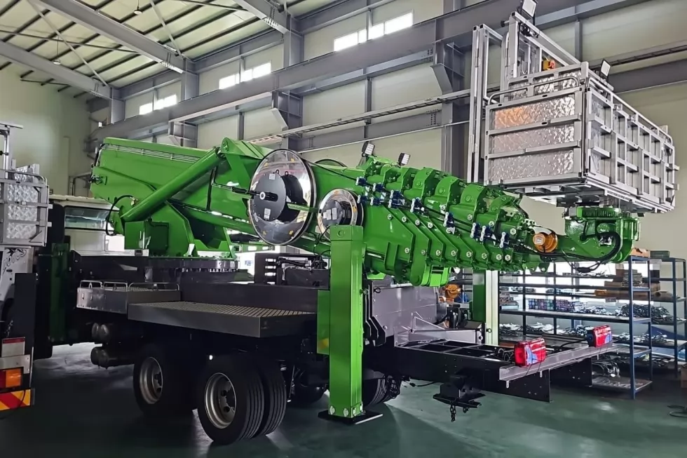 На ринок України незабаром надійде надпотужний автогідропідіймач з Південної Кореї, фото 8