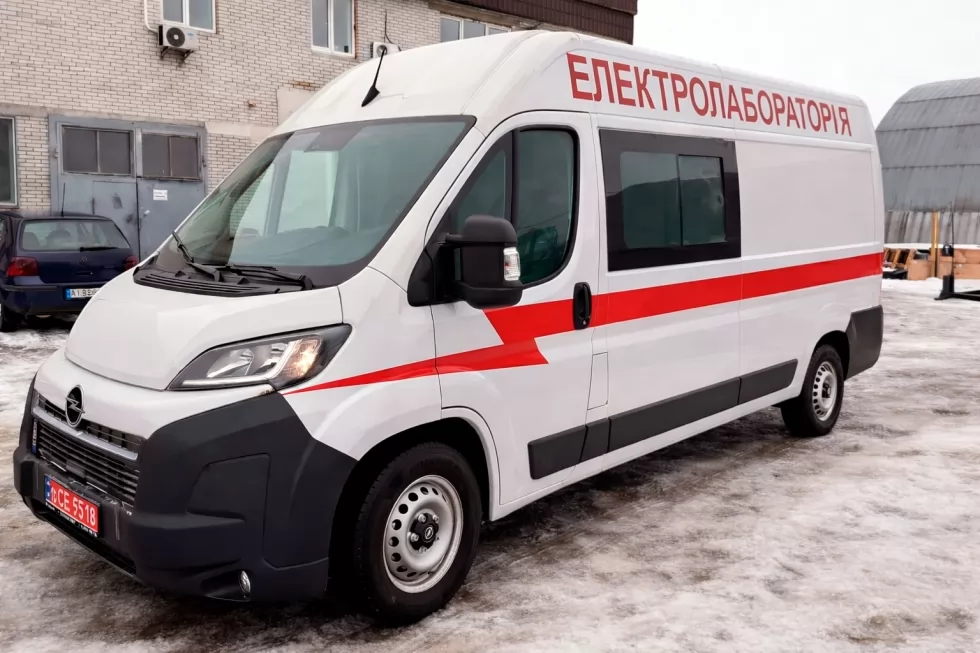 Мобільна лабораторія на базі OPEL MOVANO допомагає електрикам України, фото 5