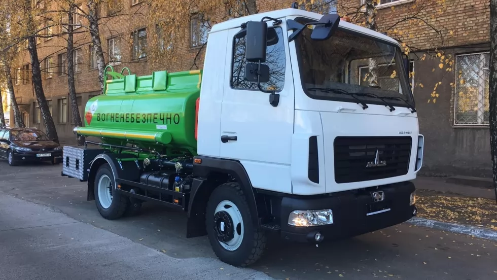 Аграрне підприємство придбало автопаливозаправник на базі МАЗ-4371, фото 1