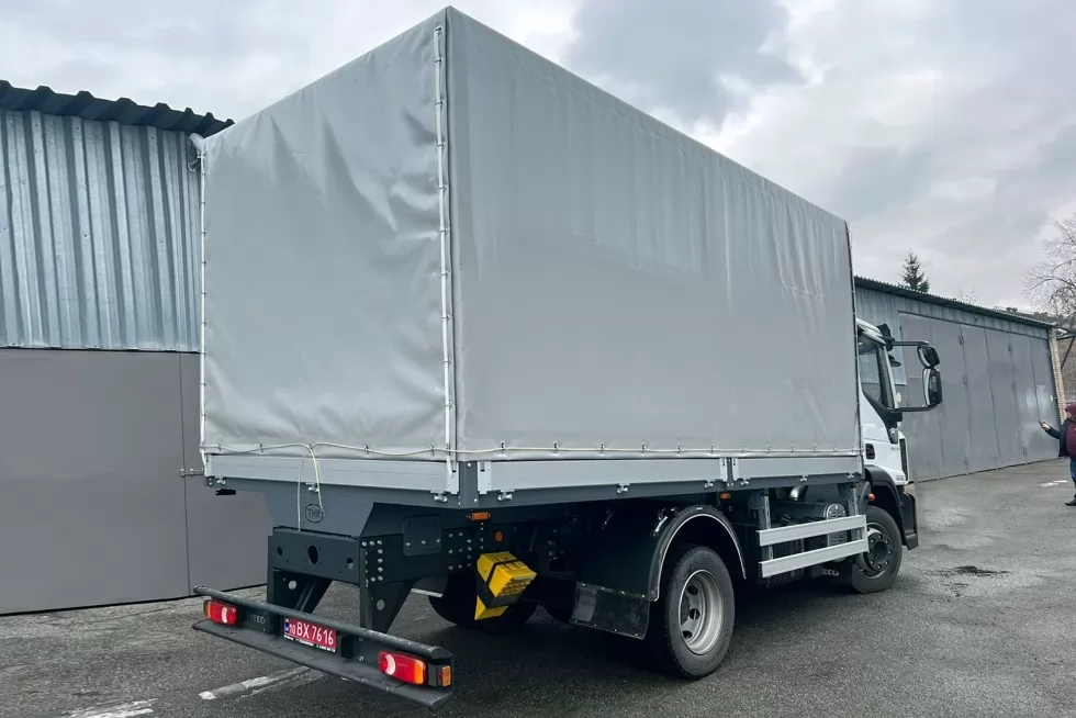 Обcяг виробництва бортових платформ Техкомплект стрімко росте, фото 1