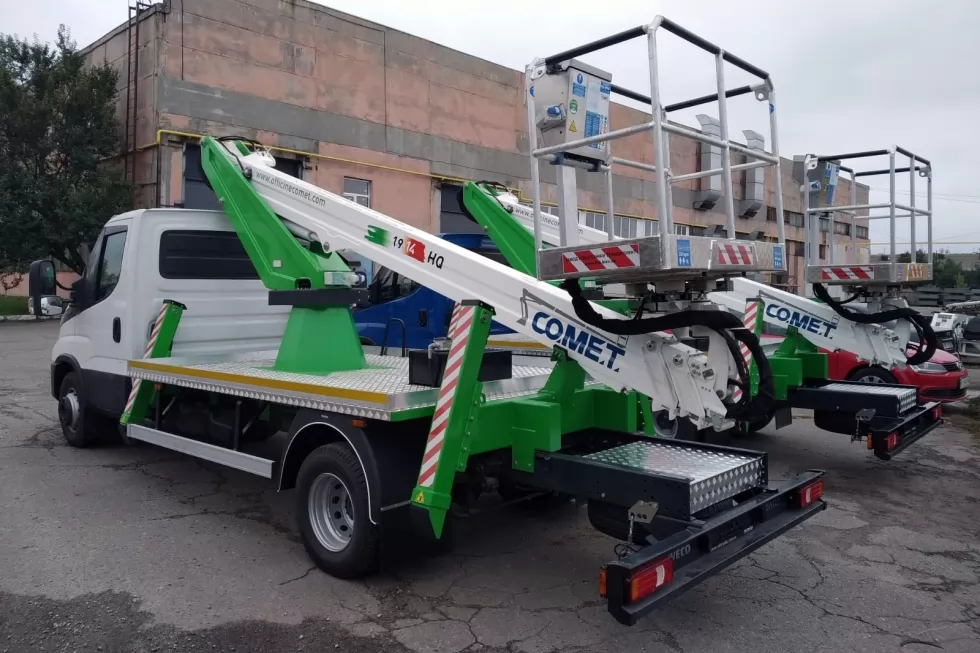 Виготовлено дві 18-метрові автовишки Comet на базі IVECO Daily, фото 3