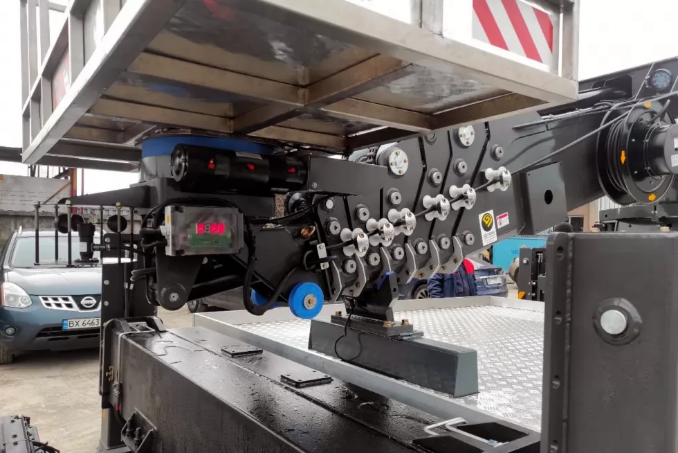 конструкція стріли автовишки