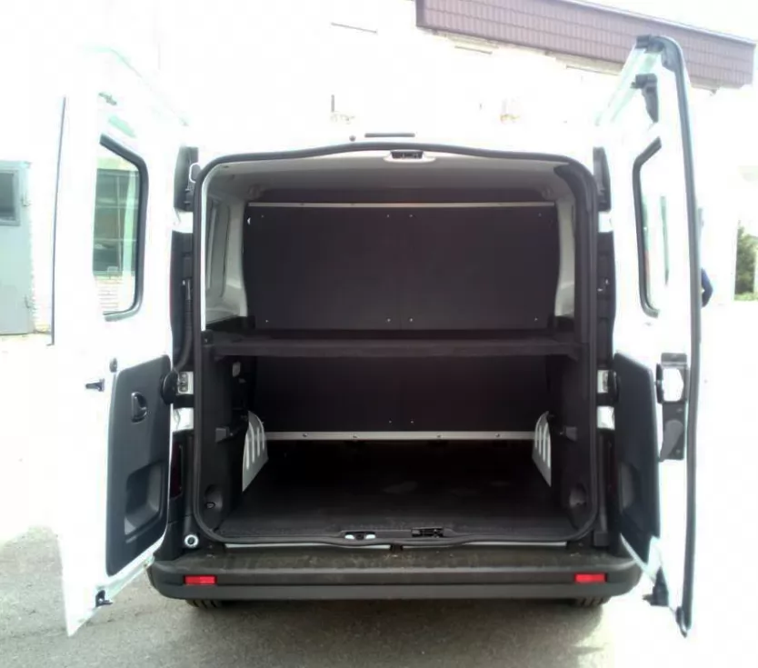 Завершено переобладнання Renault Trafic для спецавтомобіля аварійно-ремонтної служби, фото 5