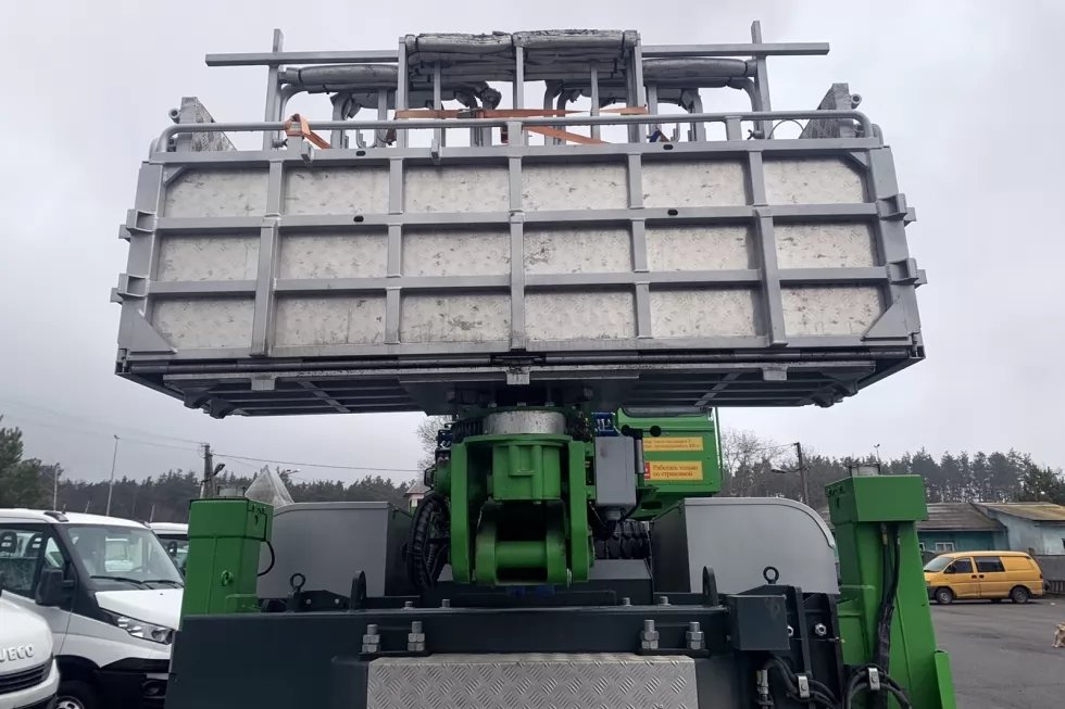 Постгарантійний сервіс автогідропідйомників у Техкомплект: своїх не кидаємо, чужим – допомагаємо!, фото 3