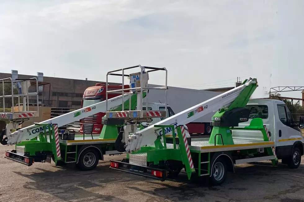 Готується до відвантаження партія найпопулярніших автовишок на IVECO Daily, фото 1