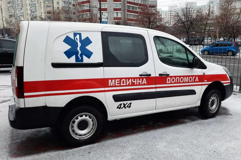 У Київській області на одну швидку допомогу полегшало, фото 13