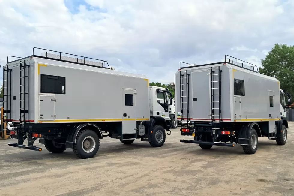 бригадні автомобілі