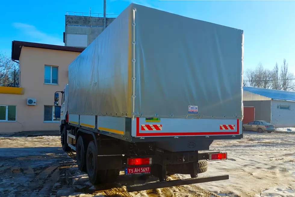 Виготовили бортову платформу з тентом та краном-маніпулятором на базі DONGFENG, фото 8