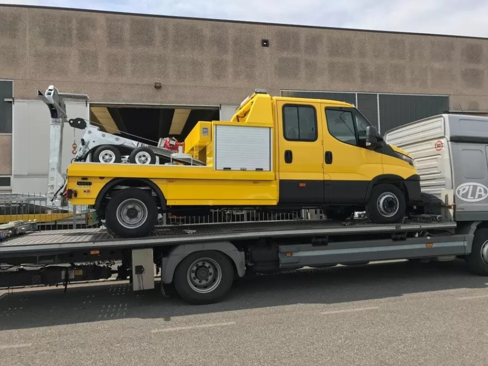 В Україні продаватимуться італійські евакуатори BOTTI, фото 10