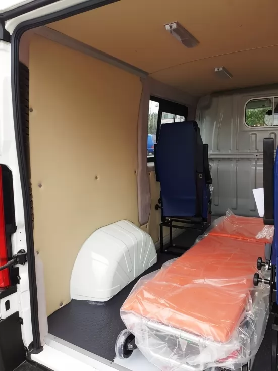 Машини швидкої допомоги на повному приводі 4х4 - безвідмовна медична допомога в будь-яких умовах, фото 5