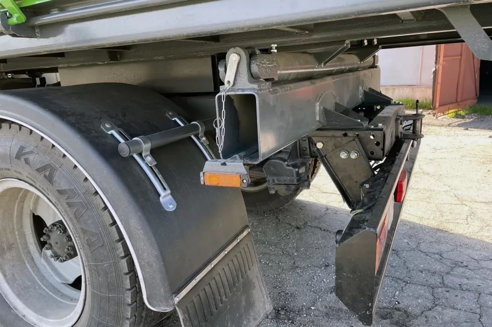 В Україні зроблено останній самоскид на базі нового ГАЗ-3309 (Бєлава-1100), фото 4