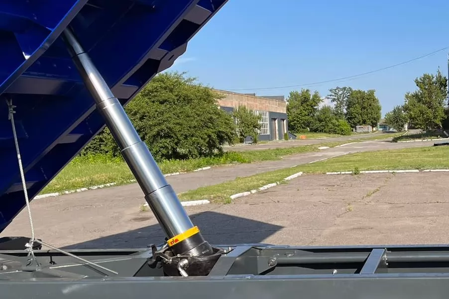 Новий напрямок діяльності Техкомплект - зерновози AGRiLine з великим обсягом завантаження, фото 15