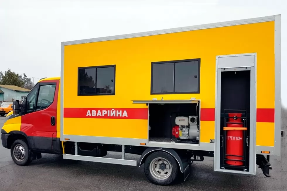 Західна Україна отримала автомобіль для відновлювальних робіт, фото 3