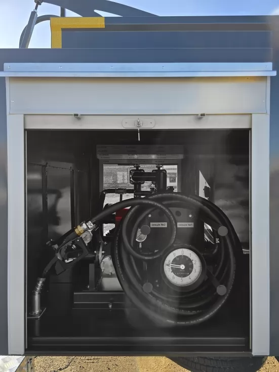 Черговий спільний проєкт з офіційним дистриб`ютором FOTON в Україні: виготовлено новий автопаливозаправник APZ-5.0, фото 3