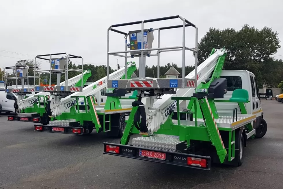 Львівобленерго має ще 3 нові автовишки Comet 18 м на базі IVECO Daily Dual Cab, фото 5