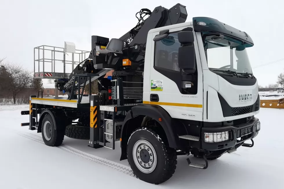 Для відновлення Донеччини зроблено новий потужний автогідропідіймач , фото 7