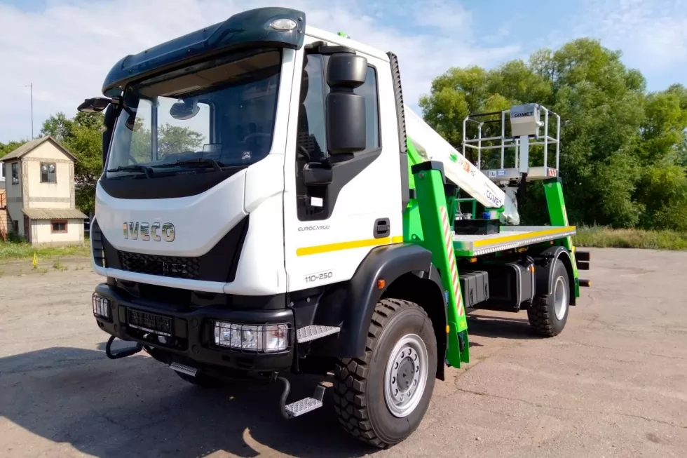 Для рівненських енергетиків виготовлено 18-метрову автовишку на повнопривідному шасі IVECO Eurocargo, фото 5