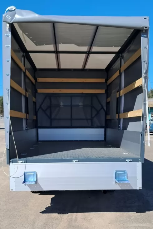 Виготовлено нову бортову платформу на базі JAC N56DC, фото 1