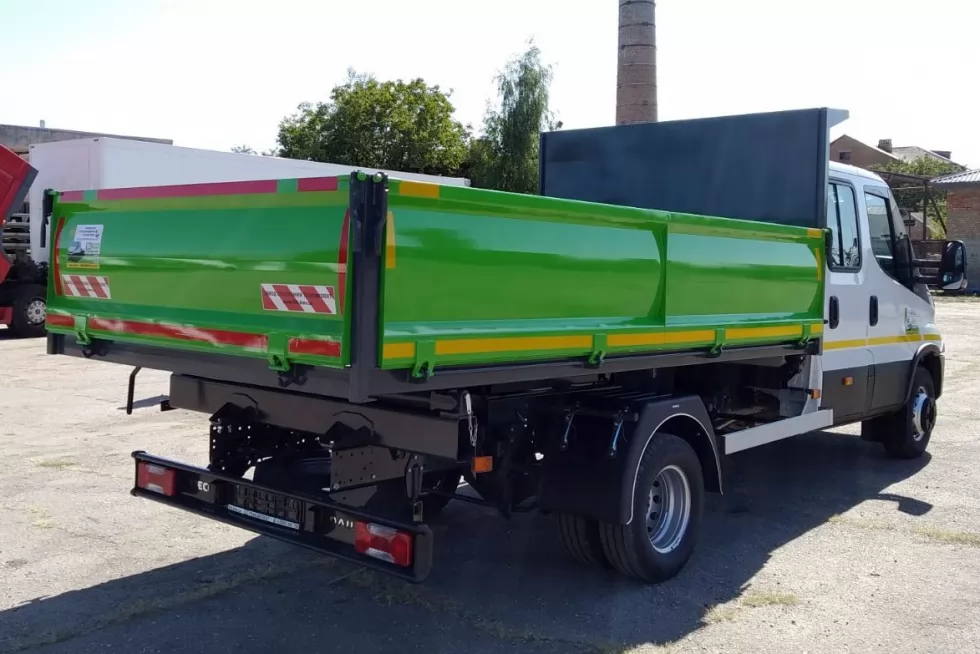 У Маріуполі місцевий Зеленбуд користуватиметься самоскидами Техкомплект на базі IVECO, фото 2