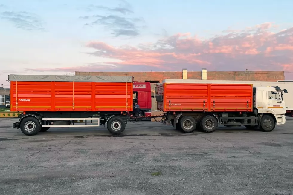 На причіп власного виробництва Техкомплект вперше встановили зерновоз AGRiLine-30, фото 11