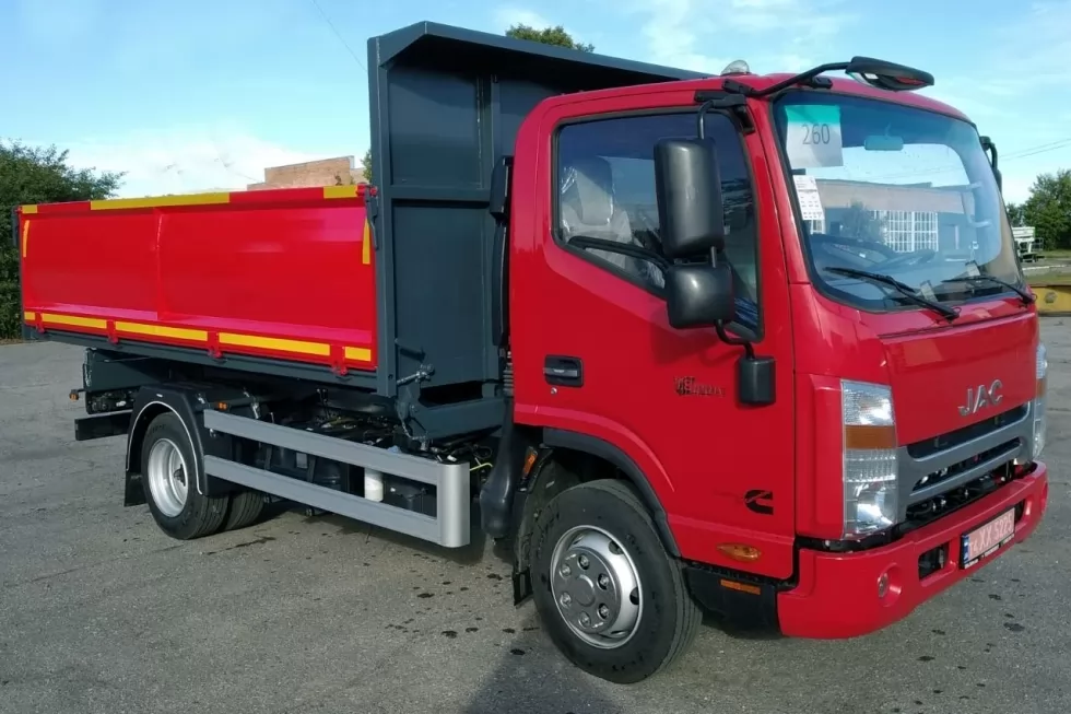 Виготовлено новий 4-тонний самоскид на базі JAC N82, фото 5