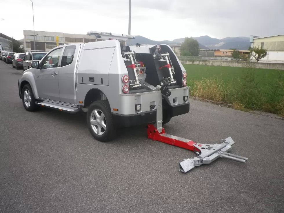 В Україні продаватимуться італійські евакуатори BOTTI, фото 31