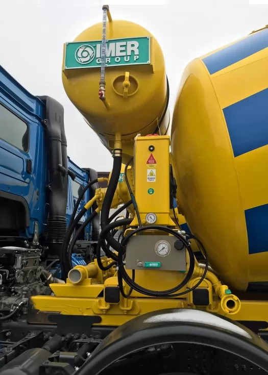 Автобетонозмішувачі IMER Group LT 9.7H успішно встановлені на Mercedes, фото 4