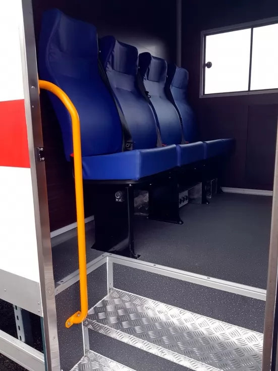 Для тернопільських комунальників зроблено аварійно-ремонтну майстерню FORD Transit, фото 7