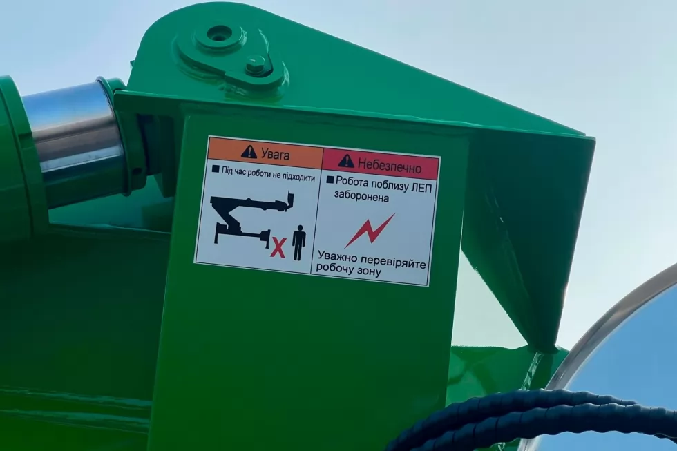 На ринок України незабаром надійде надпотужний автогідропідіймач з Південної Кореї, фото 7