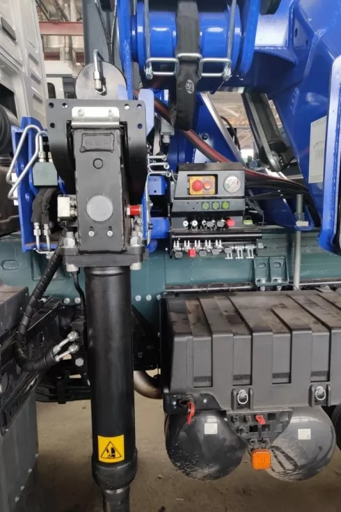 В Україні вперше зібрано та встановлено на MAN 10-тонні крани-маніпулятори PM, фото 15