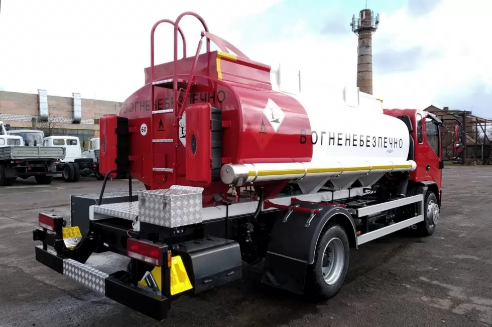 Для клієнта AGSOLCO-Ukraine зроблено паливозаправник із новою кубатурою - 8 м<sup loading=