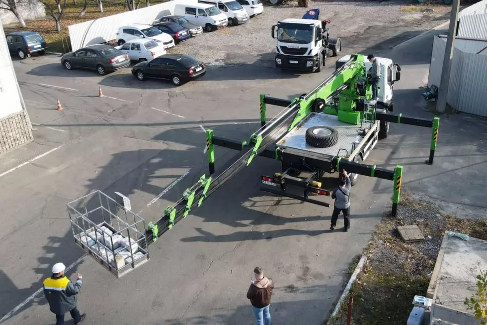 Київенерго придбав 30-метрову автовежу SKYMAN DS00 на базі IVECO Eurocargo, фото 39