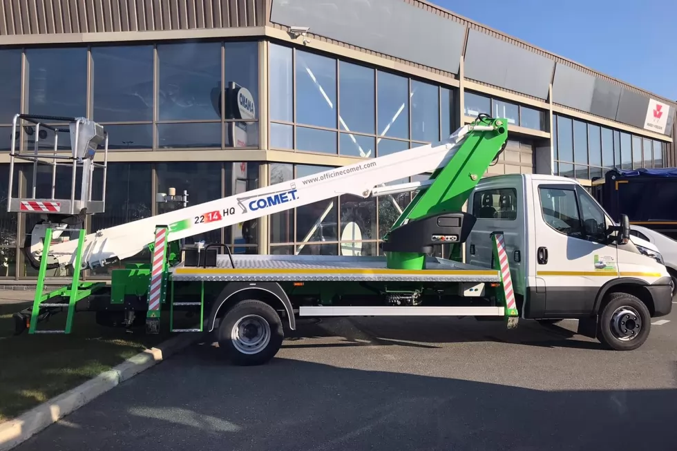 22-метрова автовишка COMET вперше в Україні встановлена на шасі IVECO, фото 7