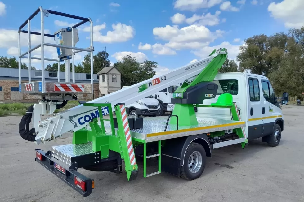 Найпопулярніша автовишка на базі IVECO Daily із 7-місною кабіною поїде працювати до клієнта нашого дилера, фото 4