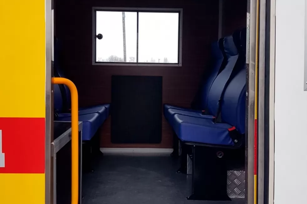 Західна Україна отримала автомобіль для відновлювальних робіт, фото 6