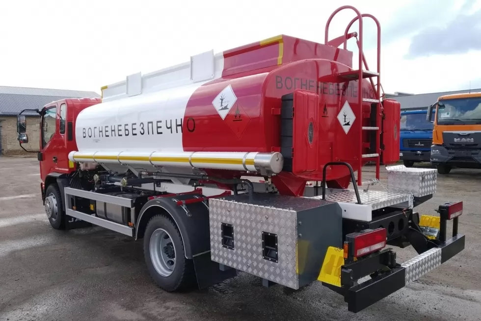 Для клієнта AGSOLCO-Ukraine зроблено паливозаправник із новою кубатурою - 8 м<sup loading=