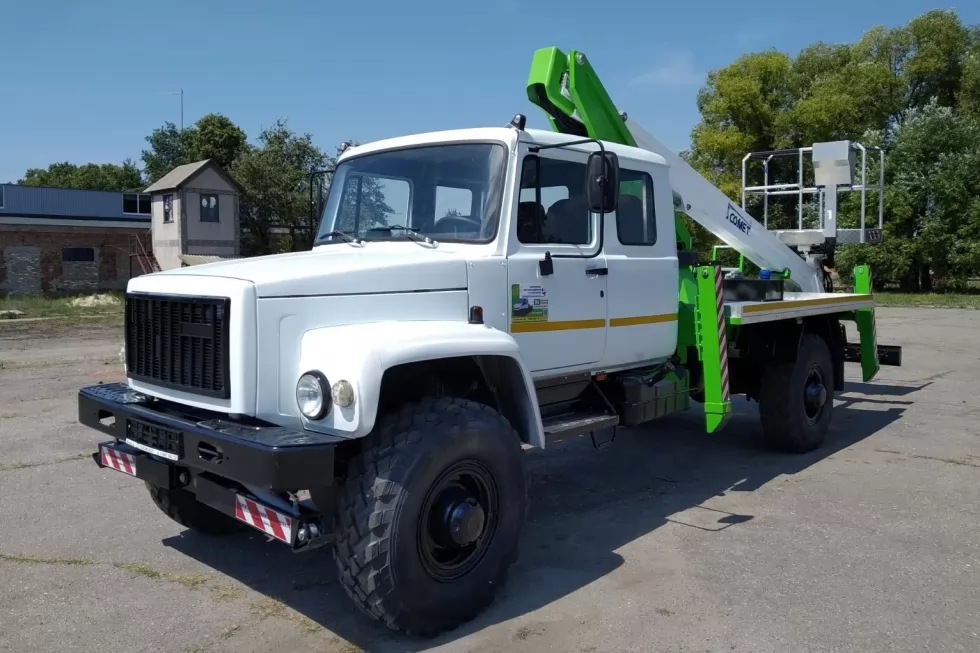 Рівнообленерго купив автовежу Comet 18 на повнопривідному шасі ГАЗ-3308, фото 3