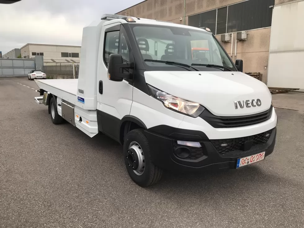 В Україні продаватимуться італійські евакуатори BOTTI, фото 40