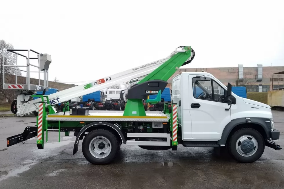 Виготовлено нову автовежу Comet 18 м на базі GAZON Next (HDC Белава), фото 17