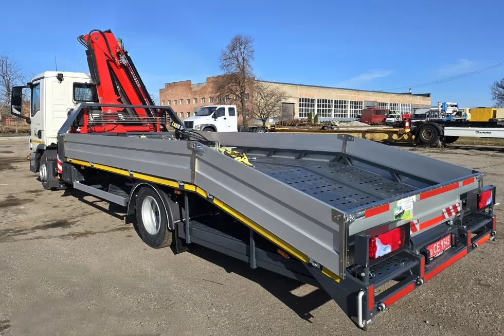 До свого замовника поїхав працювати новий евакуатор на базі MAN з КМУ FASSI 130AT, фото 3