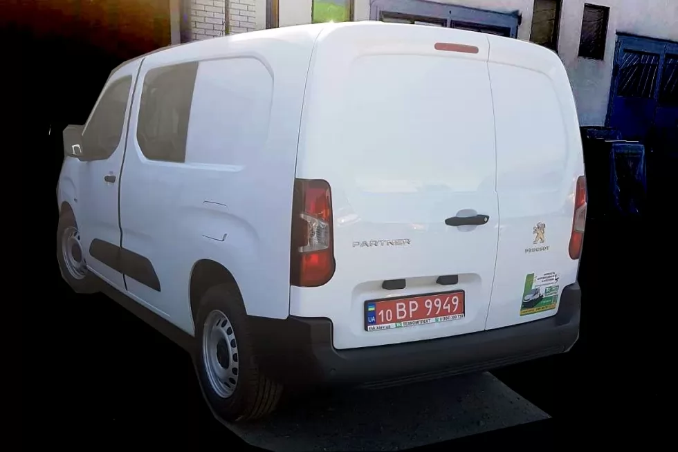Для комунальників Волині зробили спеціалізацію автомобіля Peugeot Partner, фото 4