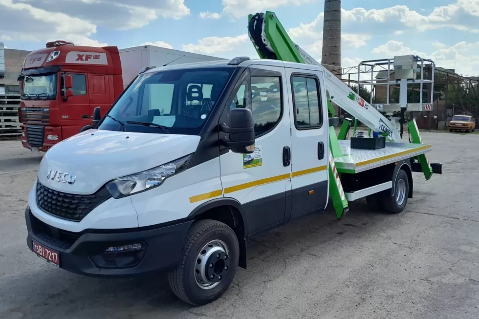 Найпопулярніша автовишка на базі IVECO Daily із 7-місною кабіною поїде працювати до клієнта нашого дилера, фото 2