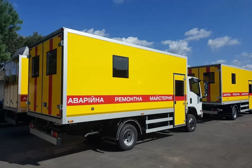На базі ISUZU NP75 виготовлено партію аварійно-ремонтних автомобілів, фото 2